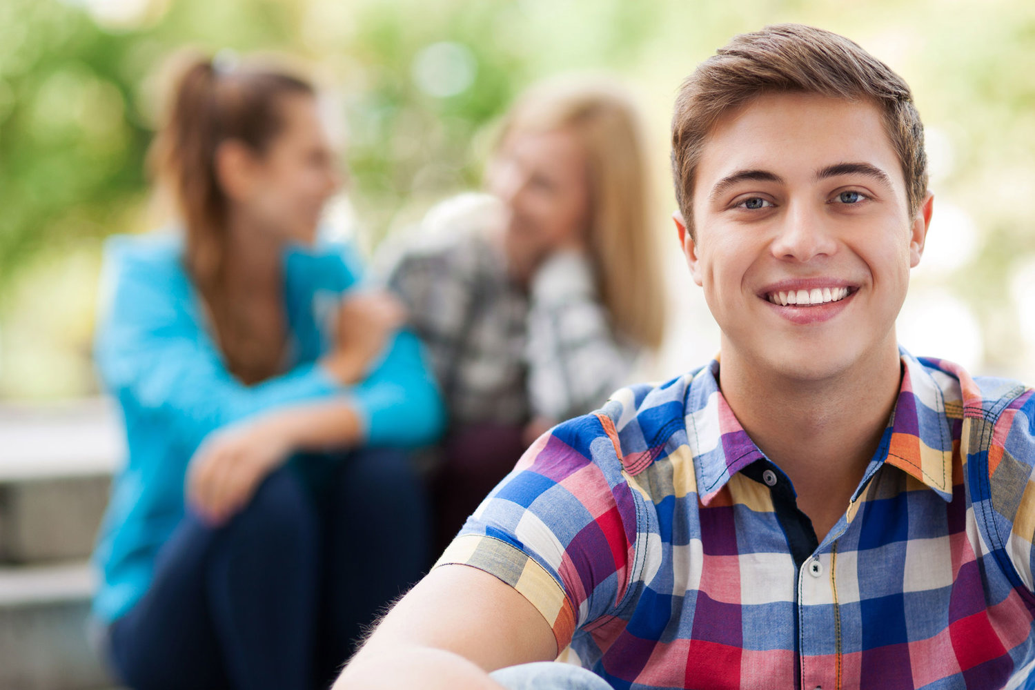 Teen Invisalign Clear Braces May Be The Best Option for College Students